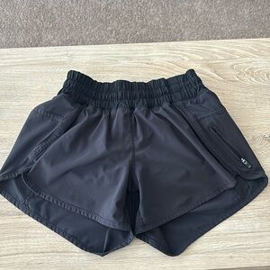 Lululemon Black Hotty Hot Low-Rise Running 2.5” Shorts. Size: 4.